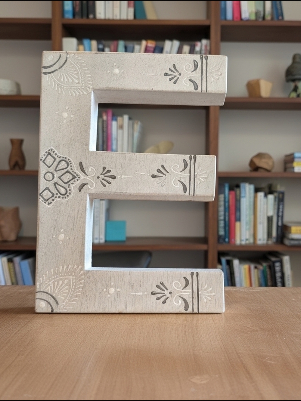 🐰Decorative Letter "E" - Neutral Wood Finish